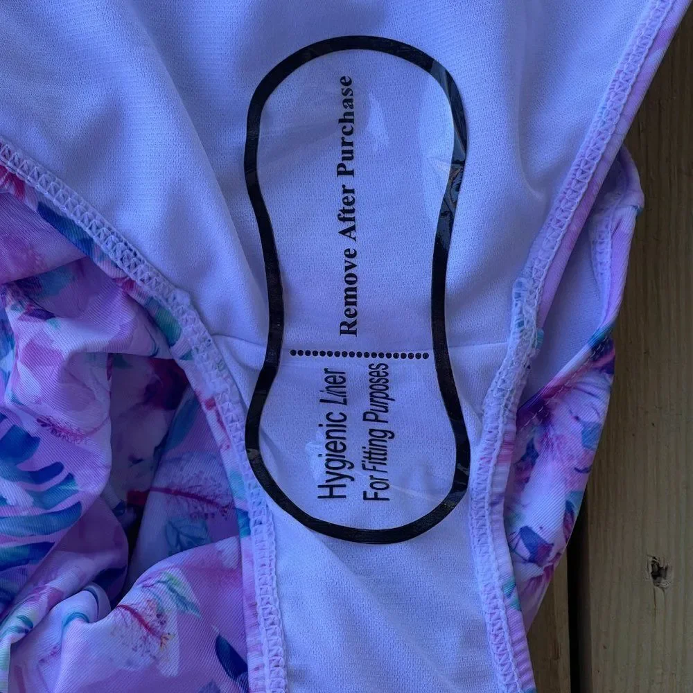 Nicole Miller Pink Floral Two-Piece Swim Set – Size Large (NWT)
